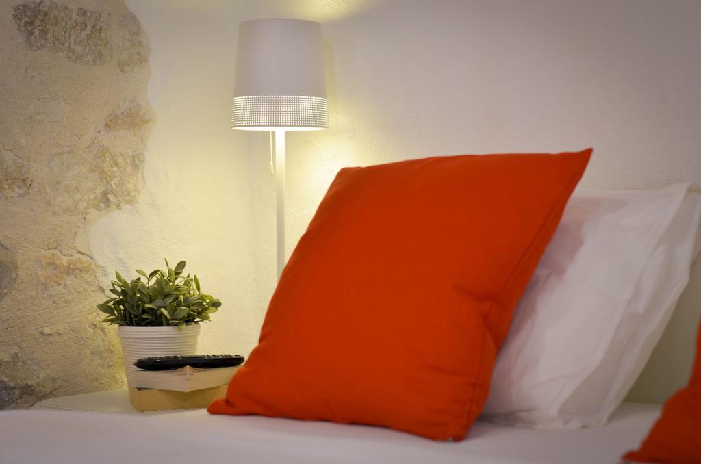 טרוגיר Apartments & Rooms Tiramola - Old Town מראה חיצוני תמונה