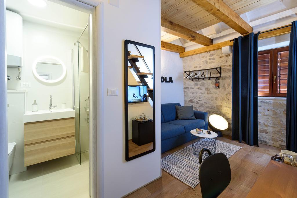 טרוגיר Apartments & Rooms Tiramola - Old Town מראה חיצוני תמונה